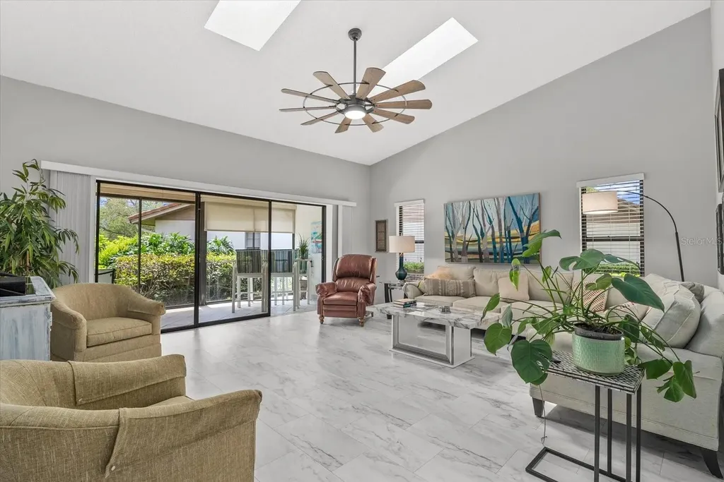 3862 Wilshire Circle W Sarasota FL 34238