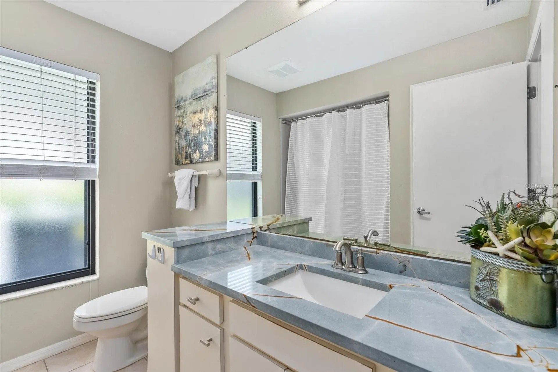 3862 Wilshire Circle W Sarasota FL 34238