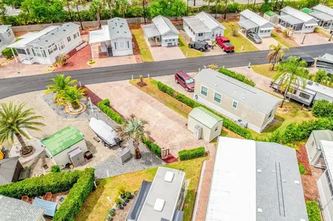 2410 Limewood Avenue Clermont FL 34714