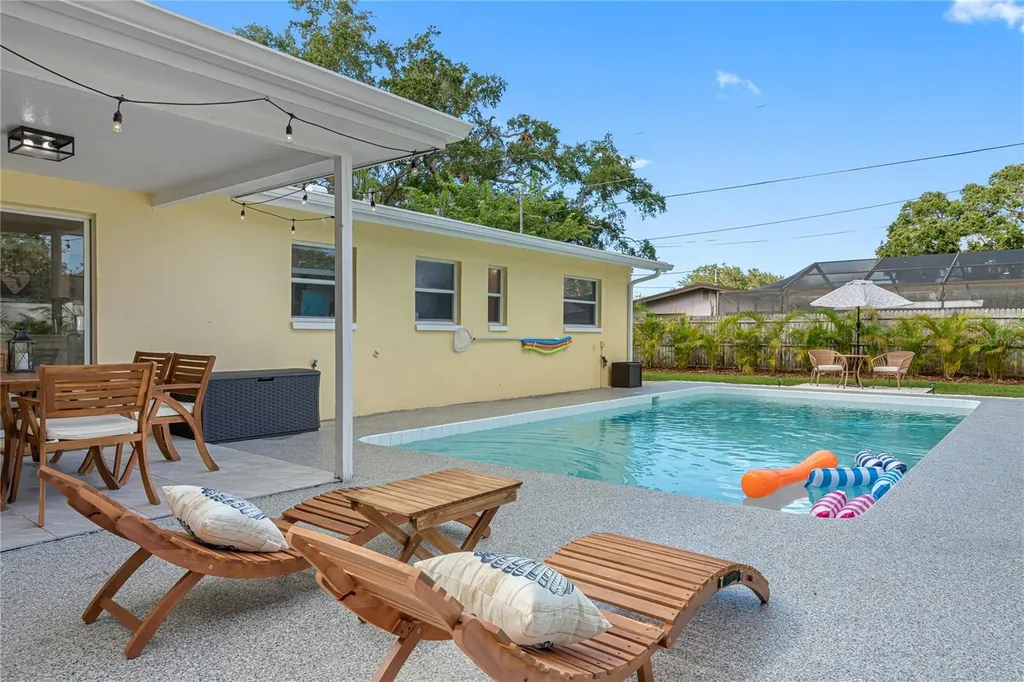 12271 137th Street N Largo FL 33774
