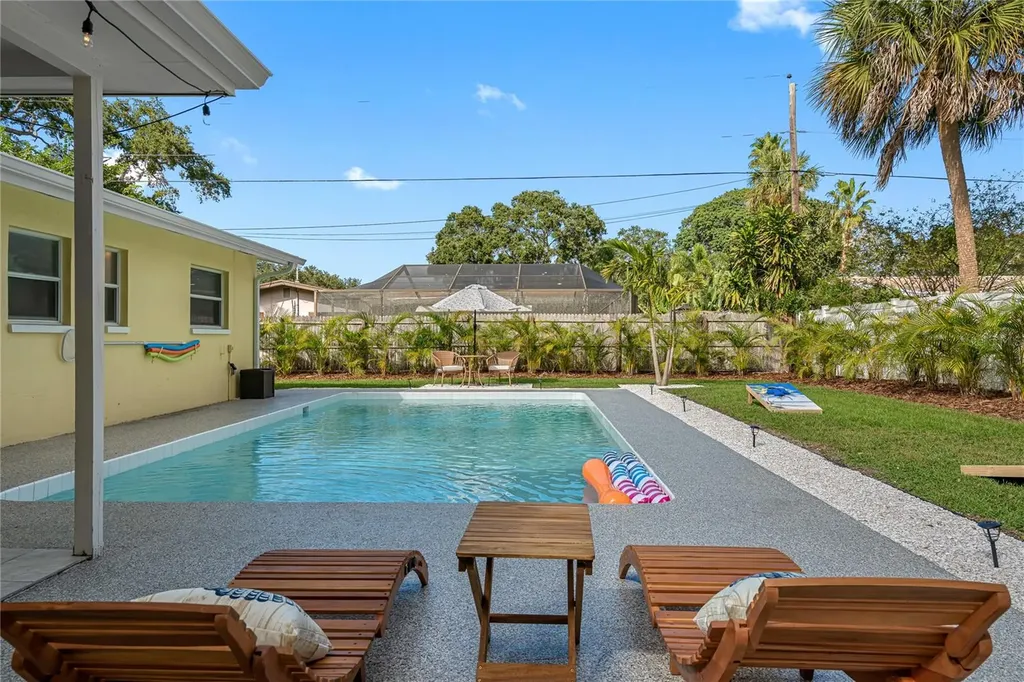 12271 137th Street N Largo FL 33774