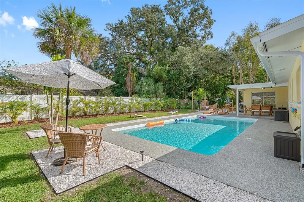12271 137th Street N Largo FL 33774