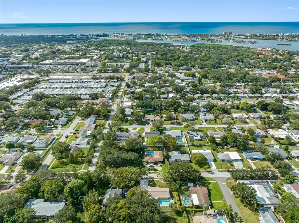 12271 137th Street N Largo FL 33774