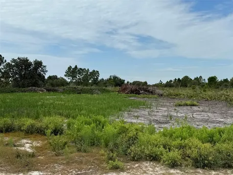 16814 NW 296th Street Okeechobee FL 34972