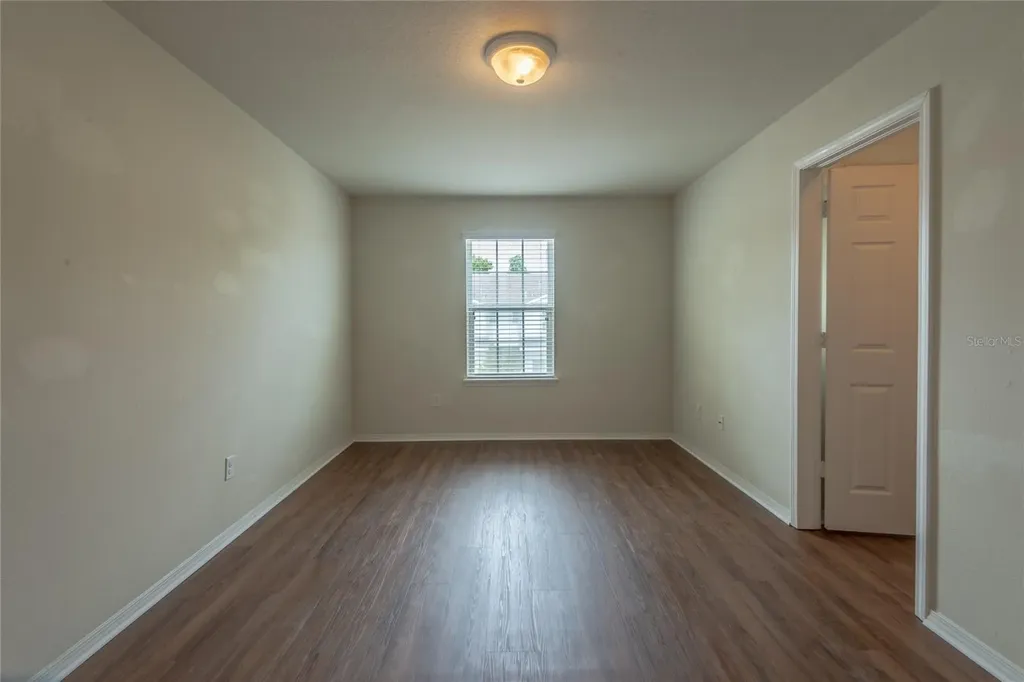 4912 White Sanderling Court Tampa FL 33619