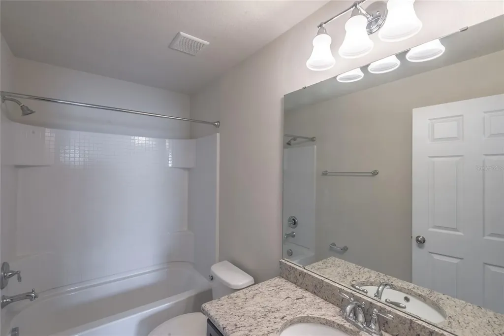 4912 White Sanderling Court Tampa FL 33619