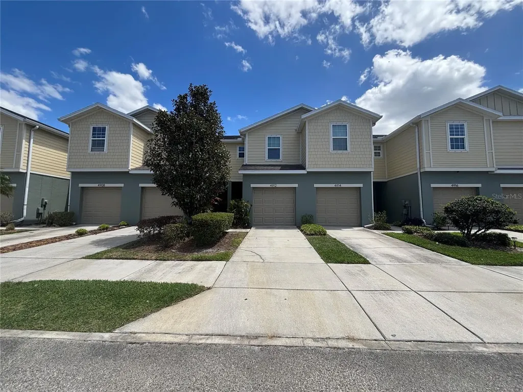 4912 White Sanderling Court Tampa FL 33619