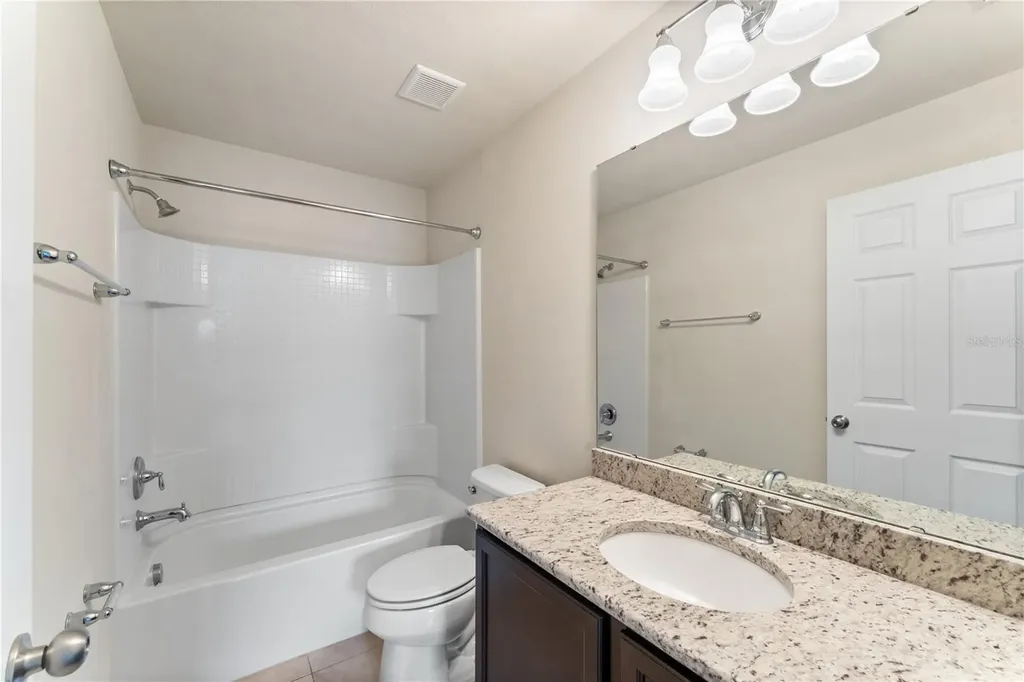 4912 White Sanderling Court Tampa FL 33619