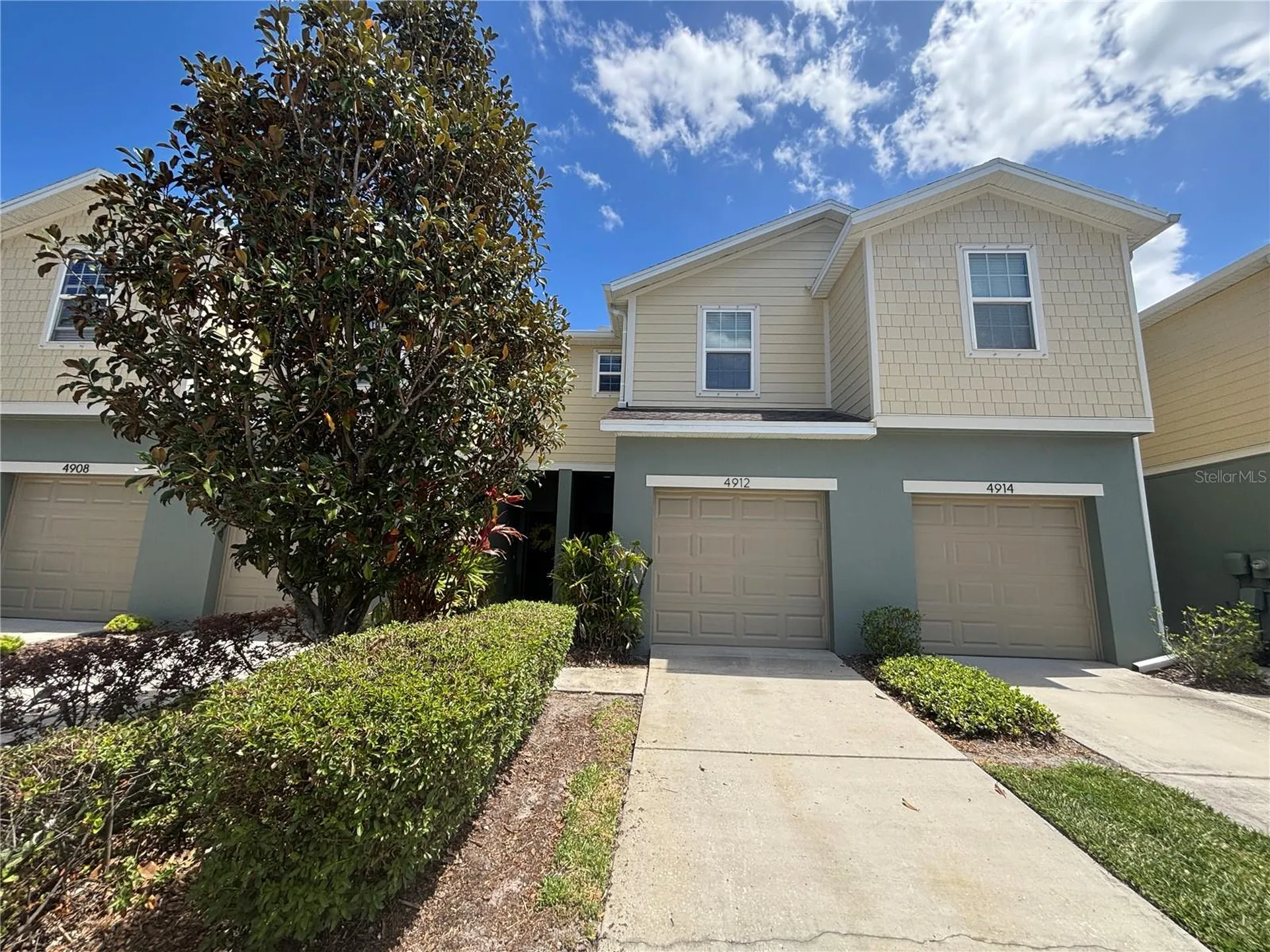 4912 White Sanderling Court Tampa FL 33619