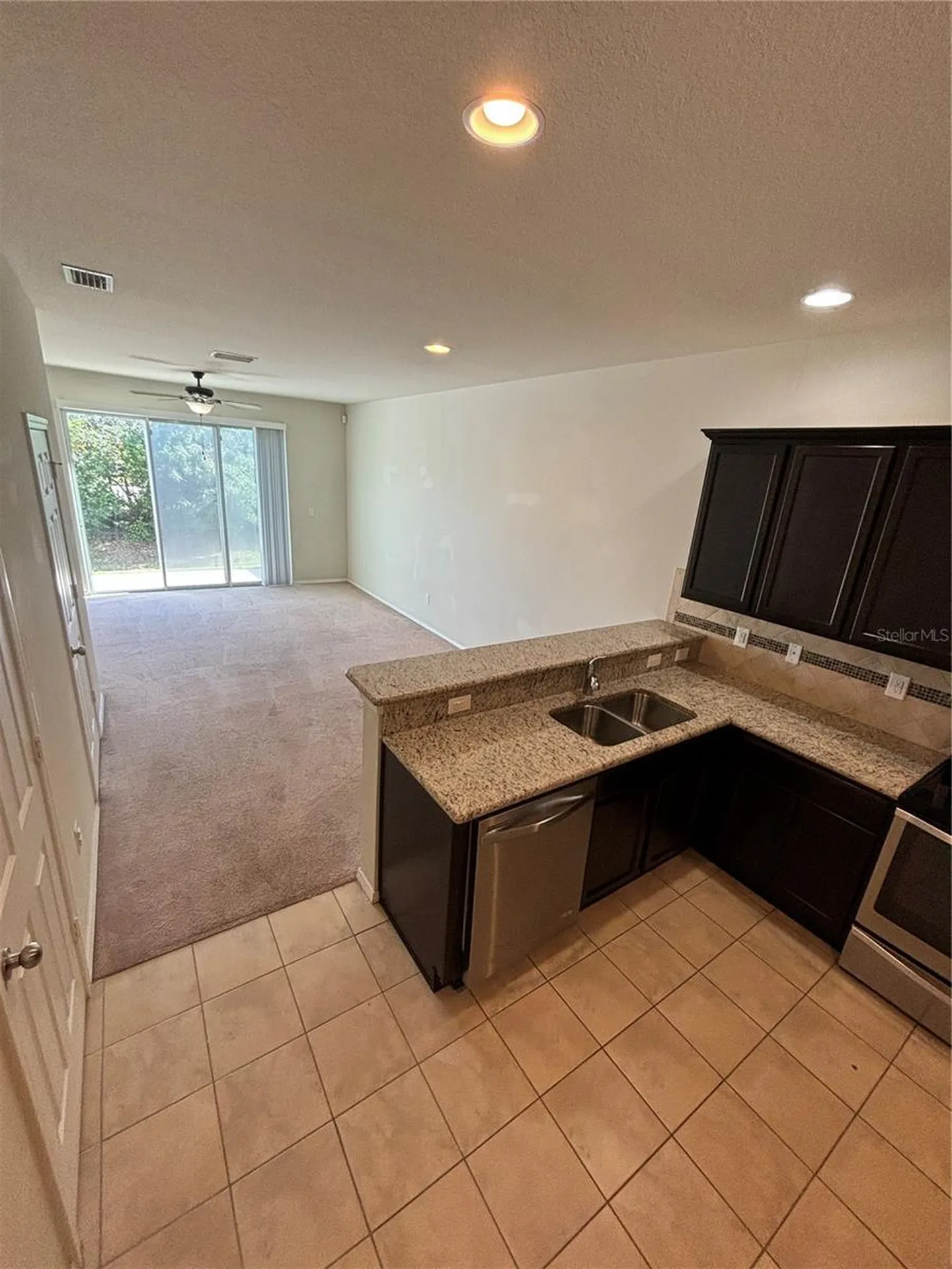 4912 White Sanderling Court Tampa FL 33619