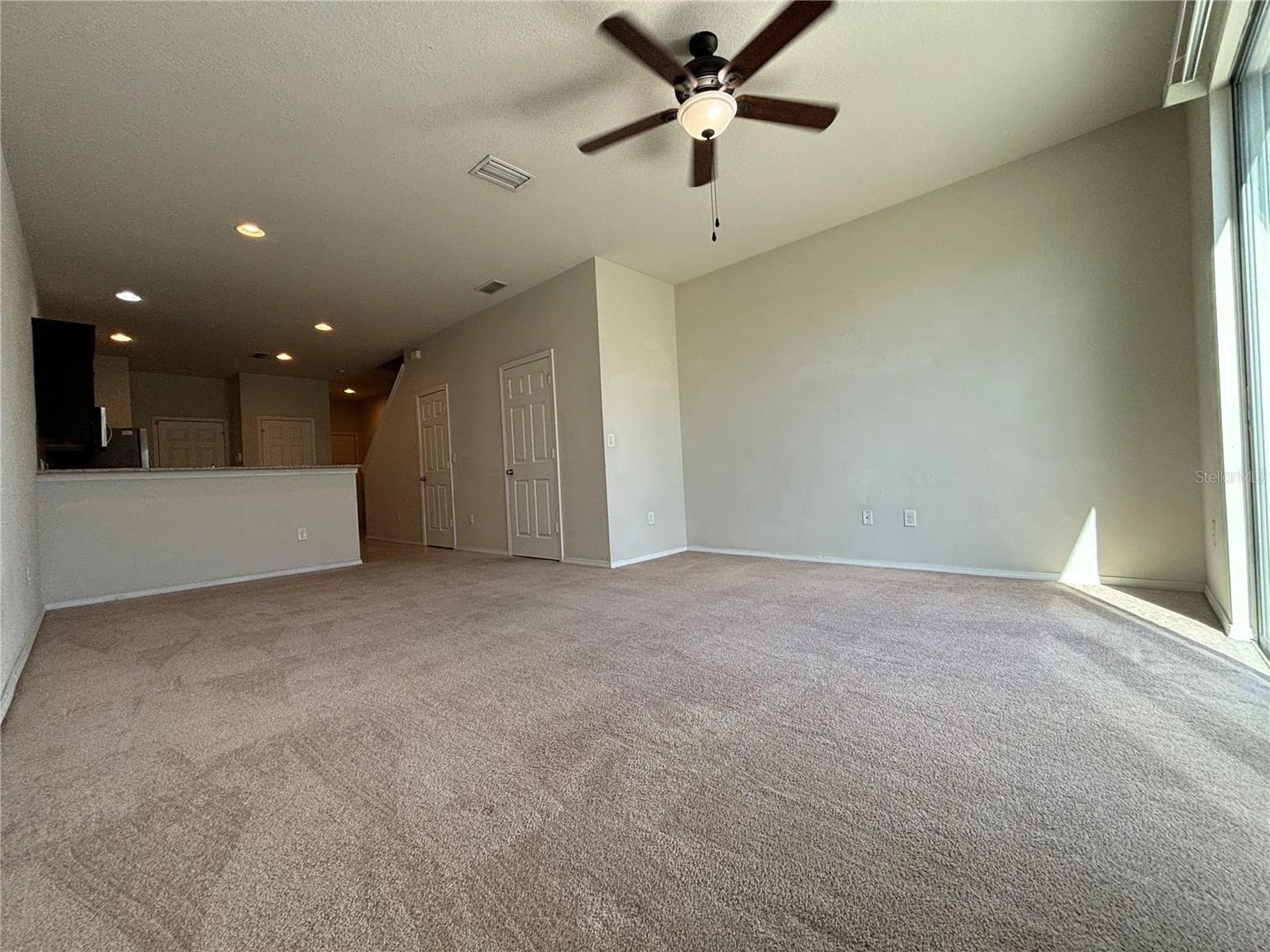 4912 White Sanderling Court Tampa FL 33619