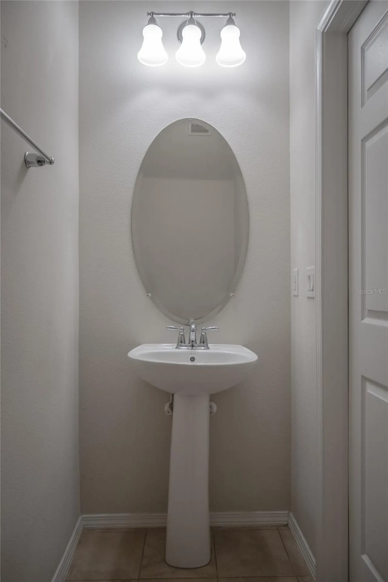 4912 White Sanderling Court Tampa FL 33619