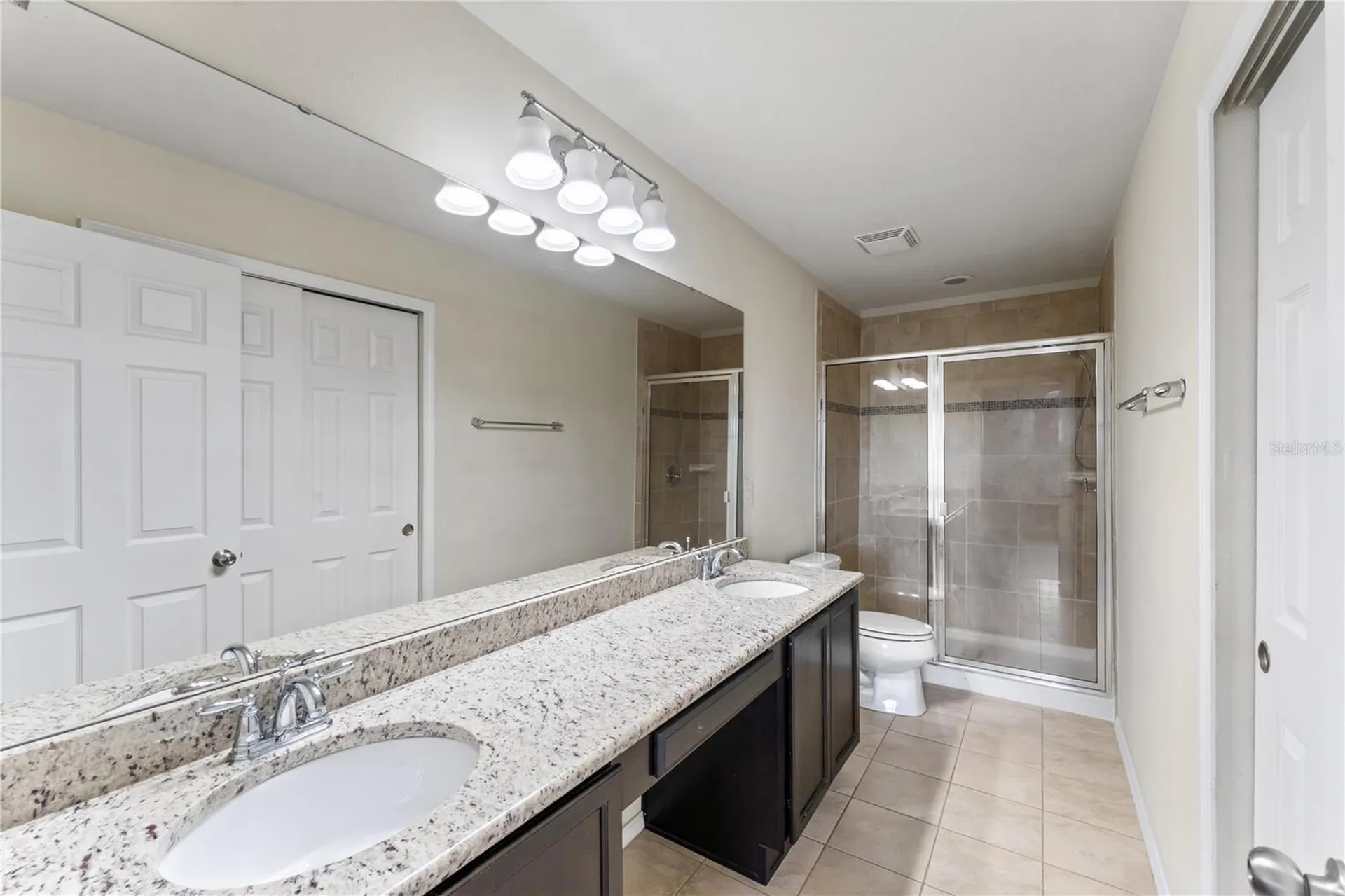 4912 White Sanderling Court Tampa FL 33619