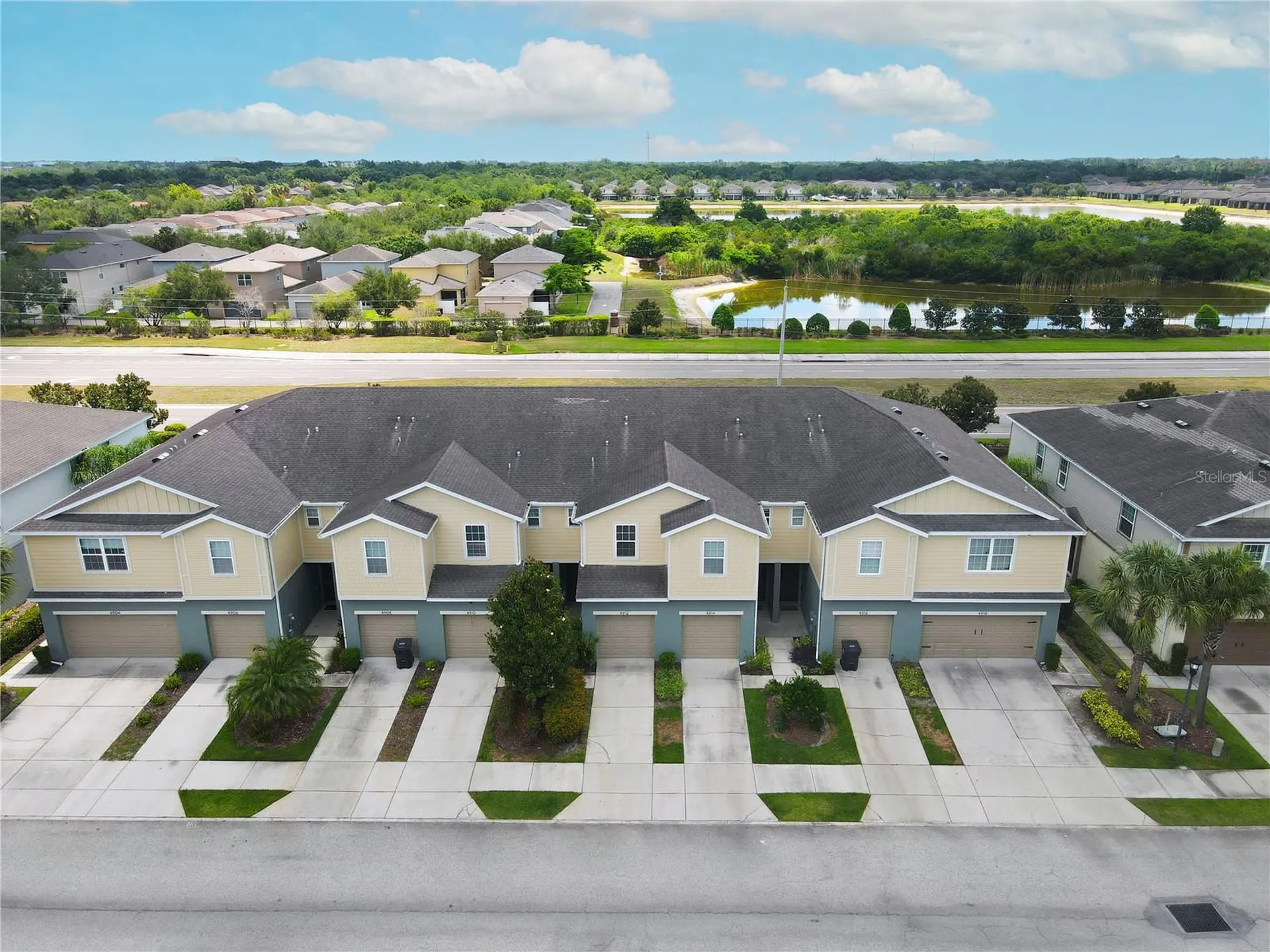 4912 White Sanderling Court Tampa FL 33619