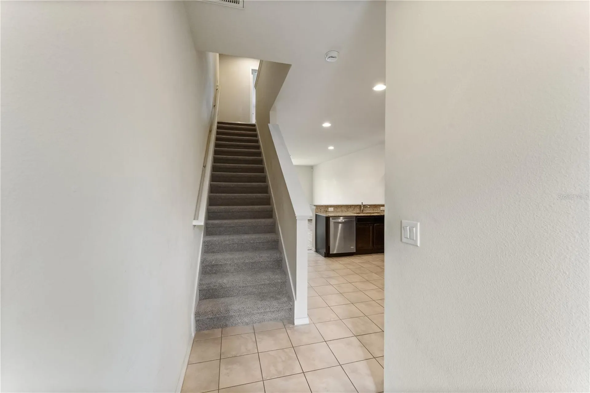 4912 White Sanderling Court Tampa FL 33619