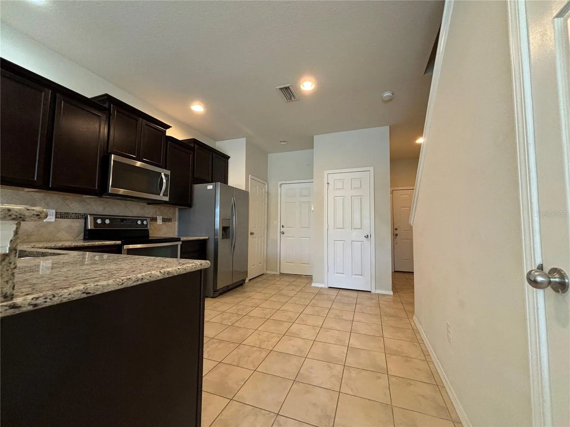 4912 White Sanderling Court Tampa FL 33619