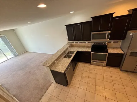4912 White Sanderling Court Tampa FL 33619