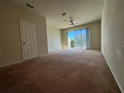 4912 White Sanderling Court Tampa FL 33619