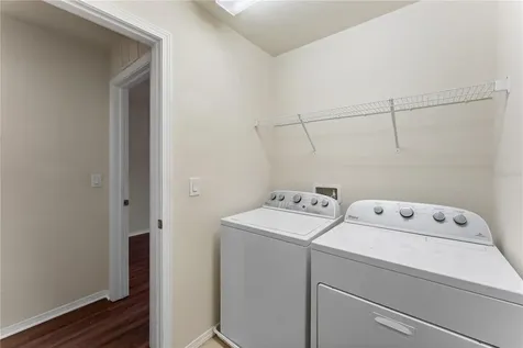 4912 White Sanderling Court Tampa FL 33619