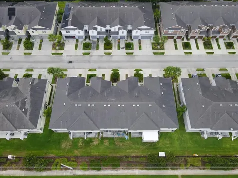4912 White Sanderling Court Tampa FL 33619