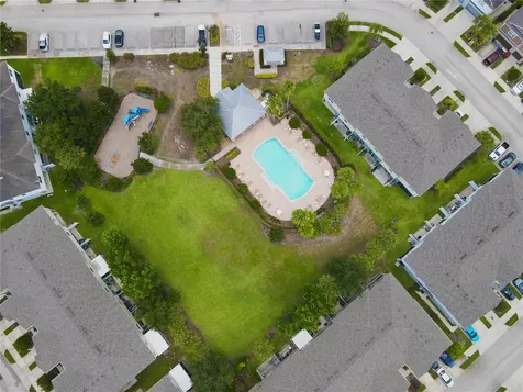 4912 White Sanderling Court Tampa FL 33619