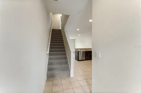 4912 White Sanderling Court Tampa FL 33619