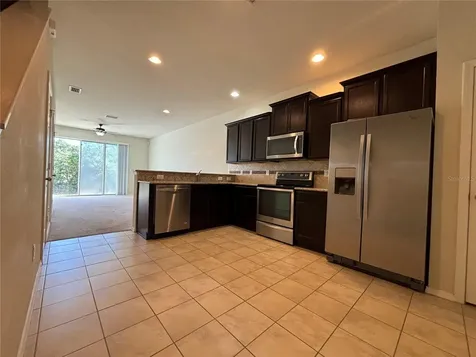 4912 White Sanderling Court Tampa FL 33619