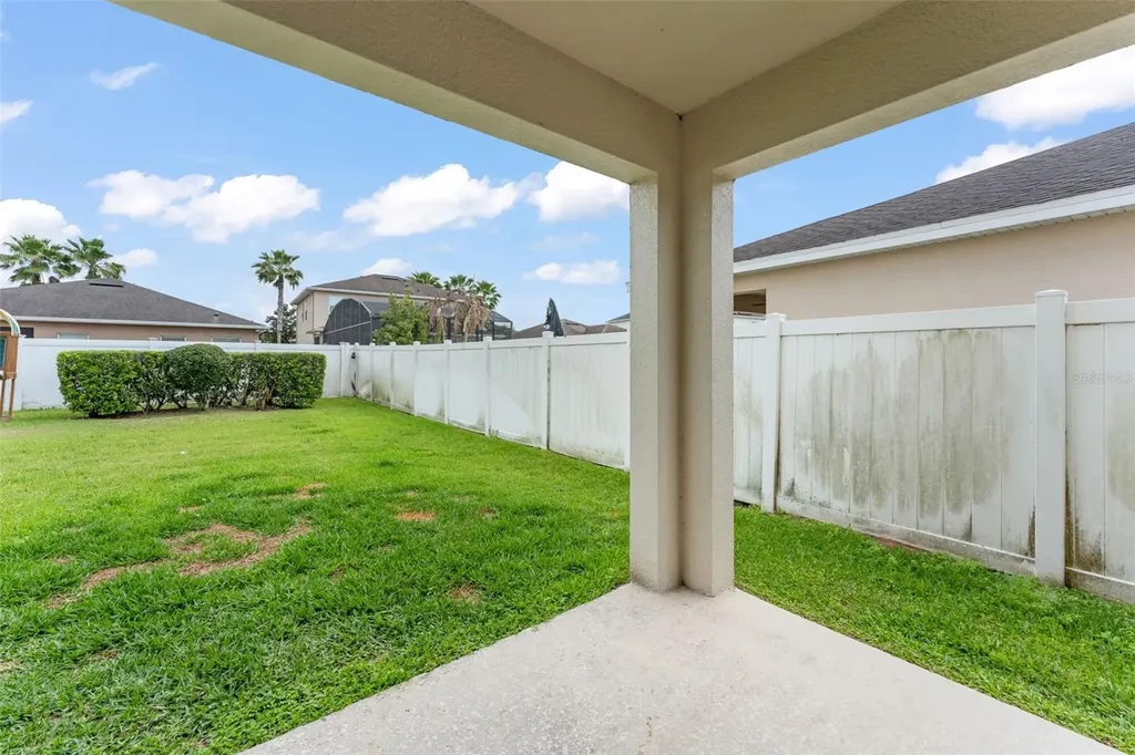 10507 Cabbage Tree Loop Orlando FL 32825
