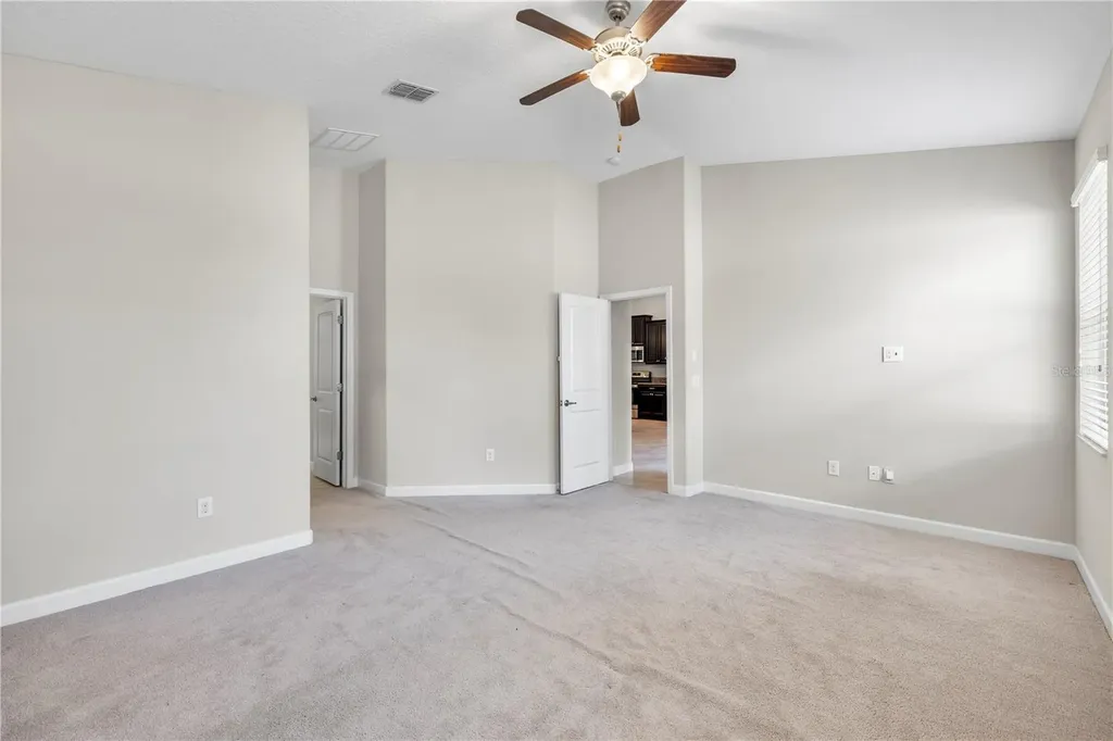 9864 Smarty Jones Drive Ruskin FL 33573