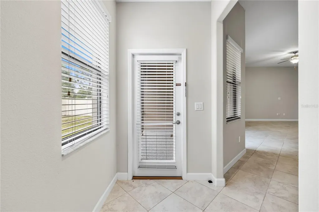 9864 Smarty Jones Drive Ruskin FL 33573