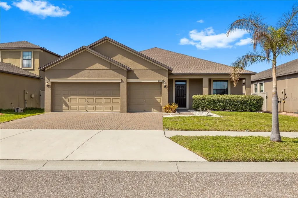 9864 Smarty Jones Drive Ruskin FL 33573