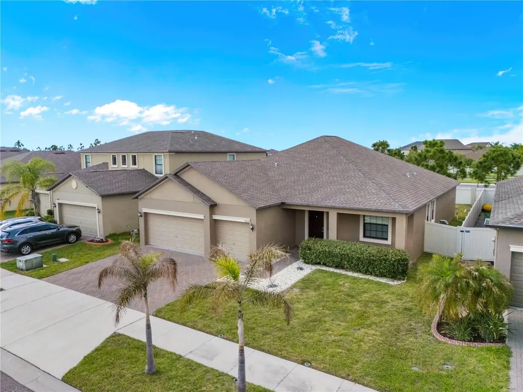 9864 Smarty Jones Drive Ruskin FL 33573