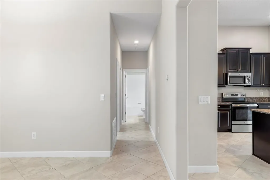 9864 Smarty Jones Drive Ruskin FL 33573