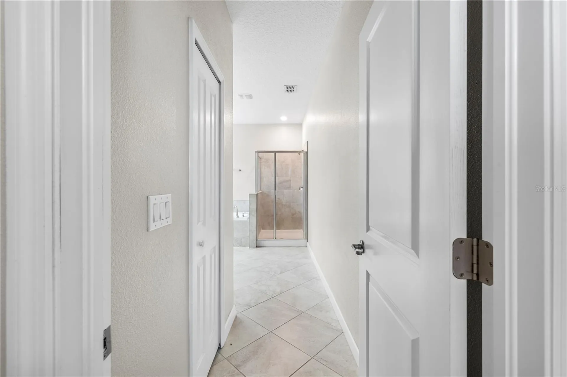 9864 Smarty Jones Drive Ruskin FL 33573