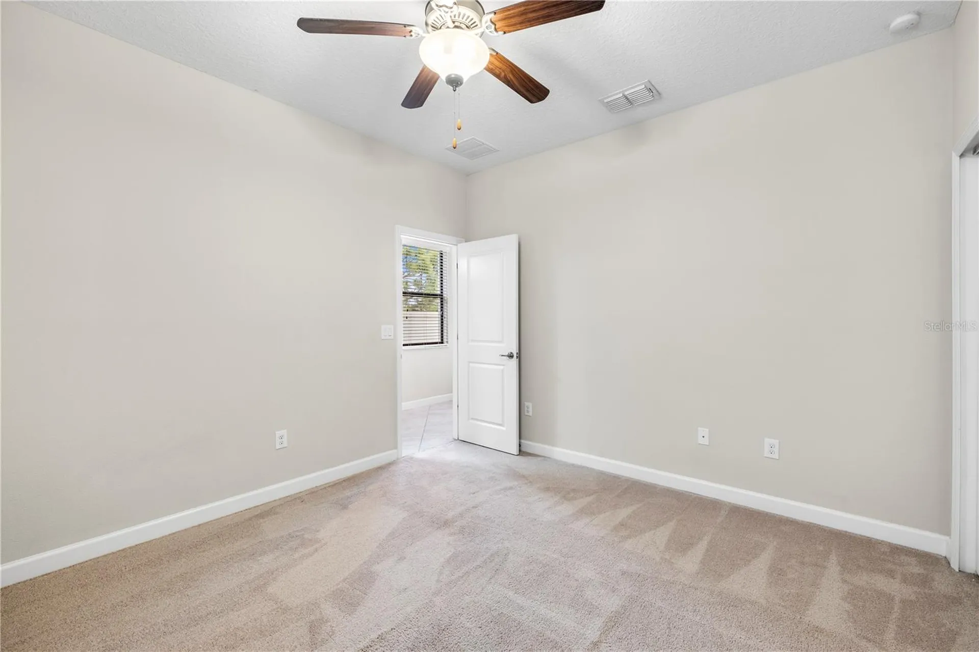 9864 Smarty Jones Drive Ruskin FL 33573