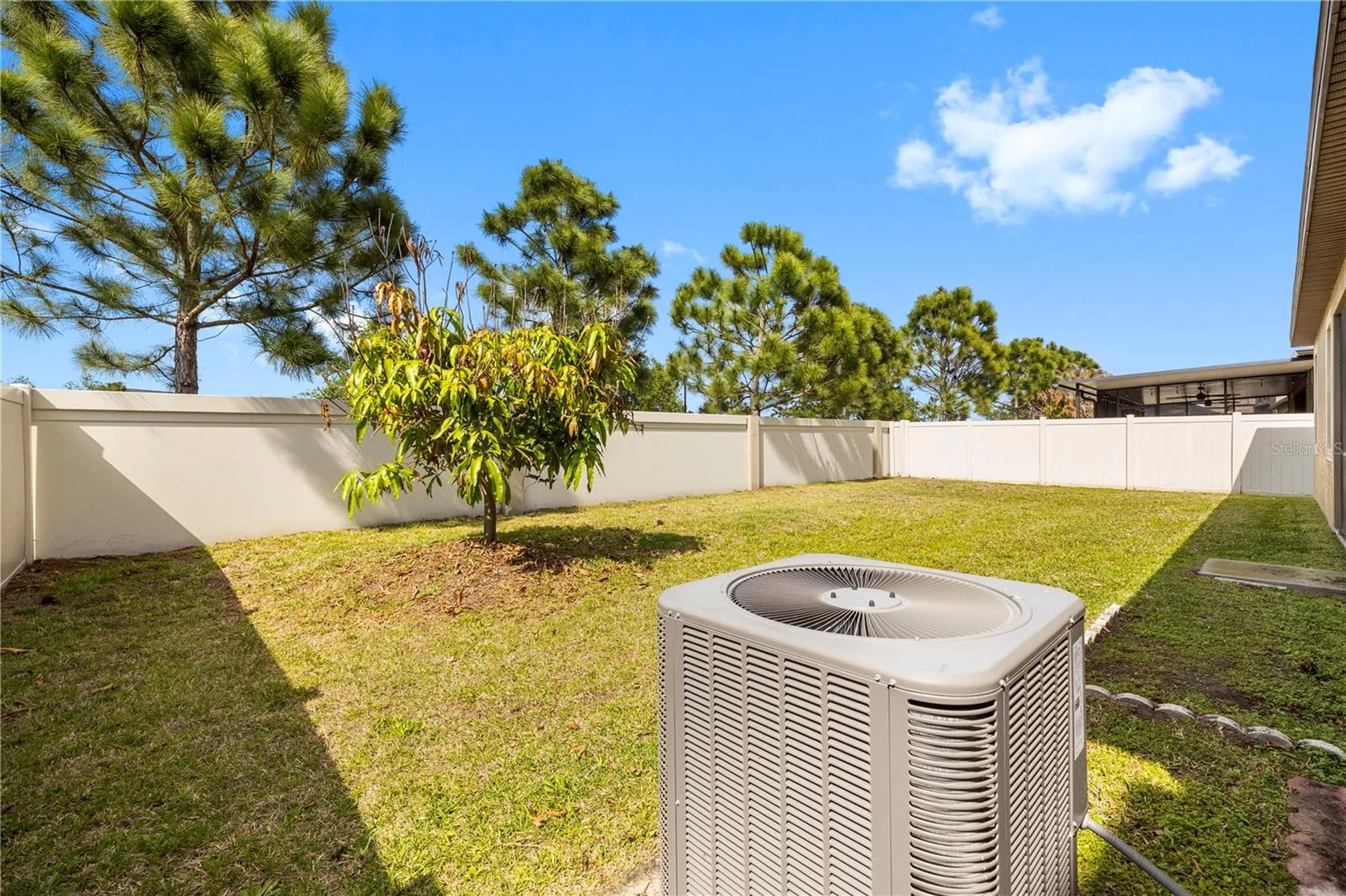 9864 Smarty Jones Drive Ruskin FL 33573