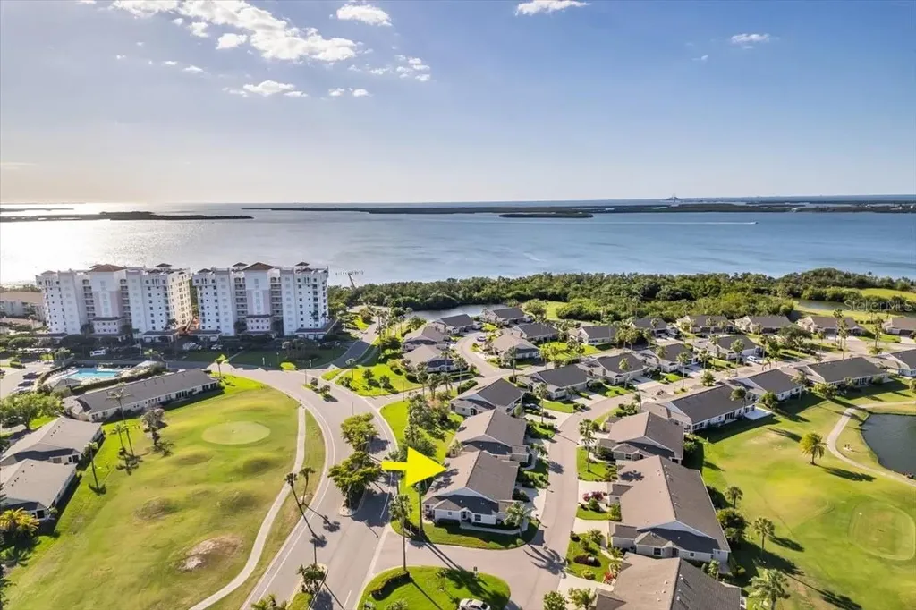 2903 Fiddlers Bend Palmetto FL 34221