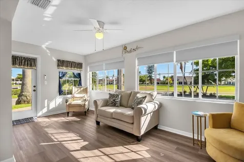 2903 Fiddlers Bend Palmetto FL 34221
