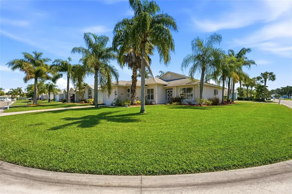 5930 Foxtail Way Fort Pierce FL 34982