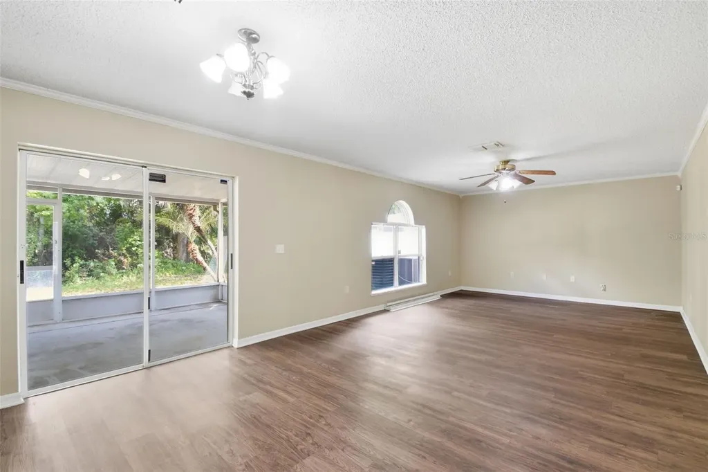 12916 Parkington Drive Gibsonton FL 33534