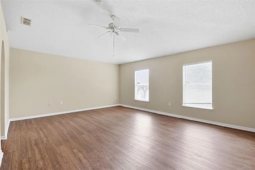 12916 Parkington Drive Gibsonton FL 33534