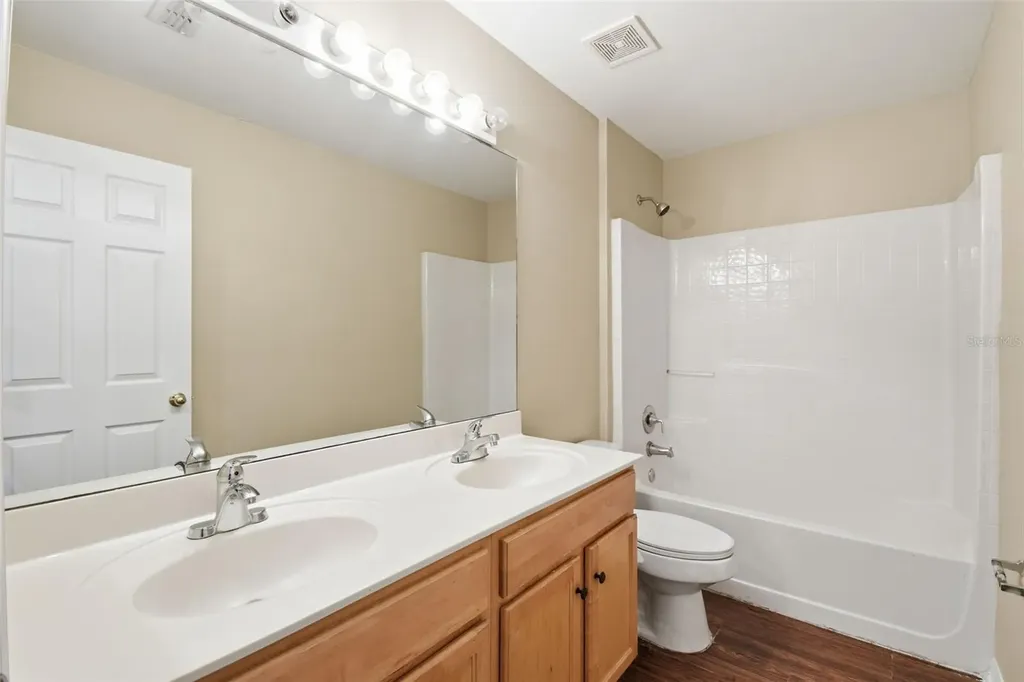 12916 Parkington Drive Gibsonton FL 33534