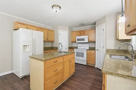 12916 Parkington Drive Gibsonton FL 33534