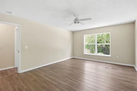 12916 Parkington Drive Gibsonton FL 33534