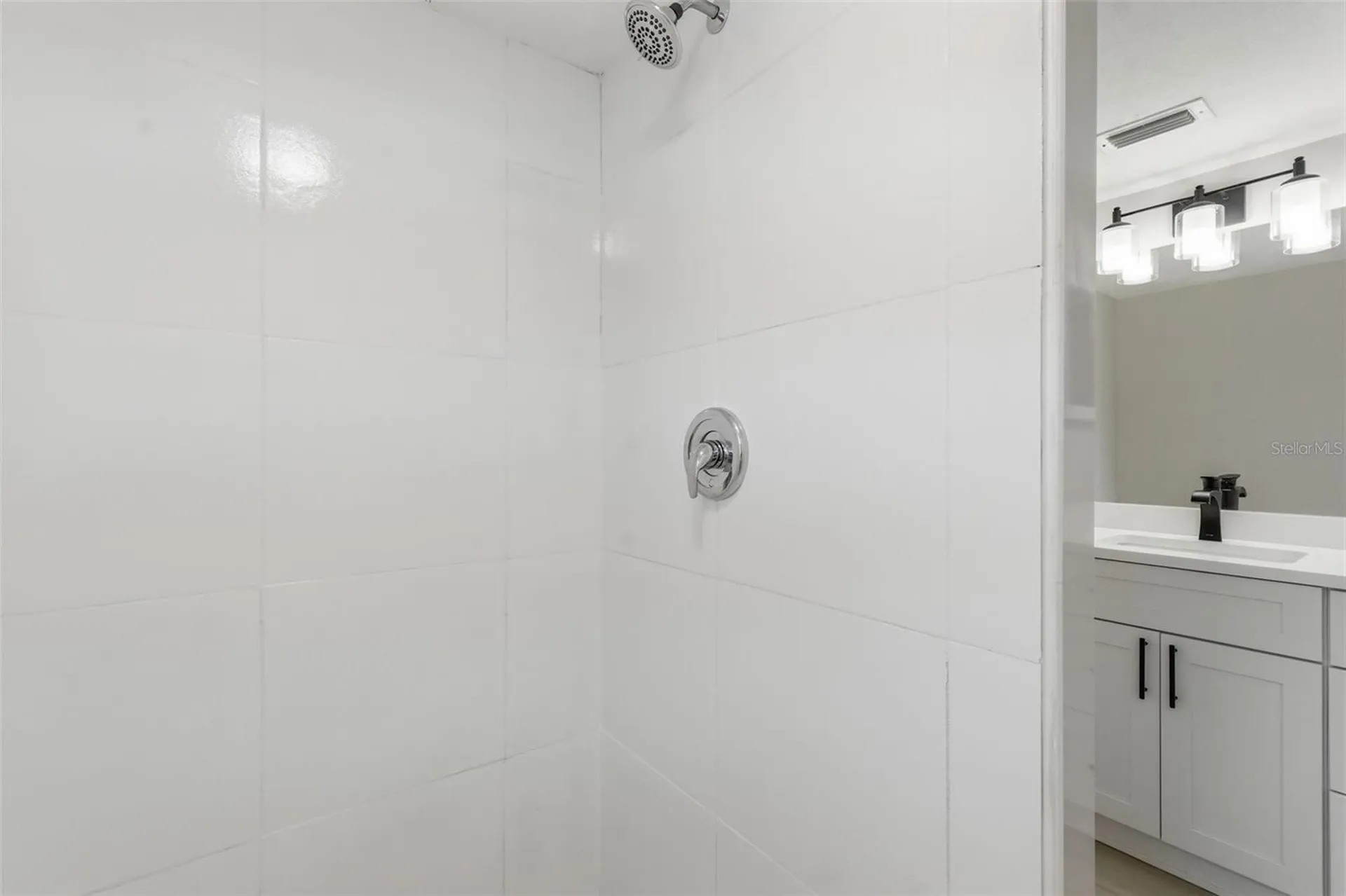 9278 78th Place Seminole FL 33777