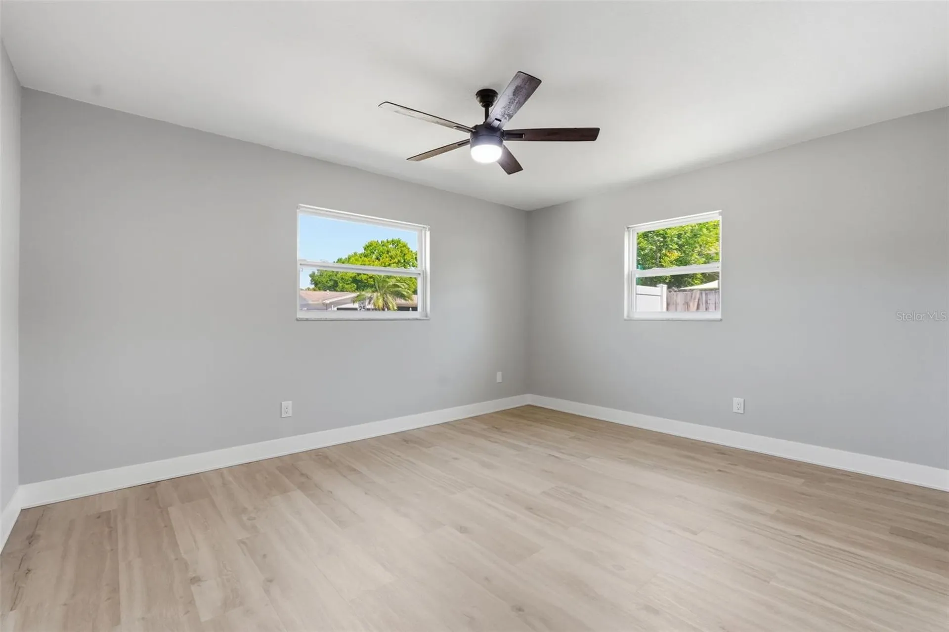 9278 78th Place Seminole FL 33777