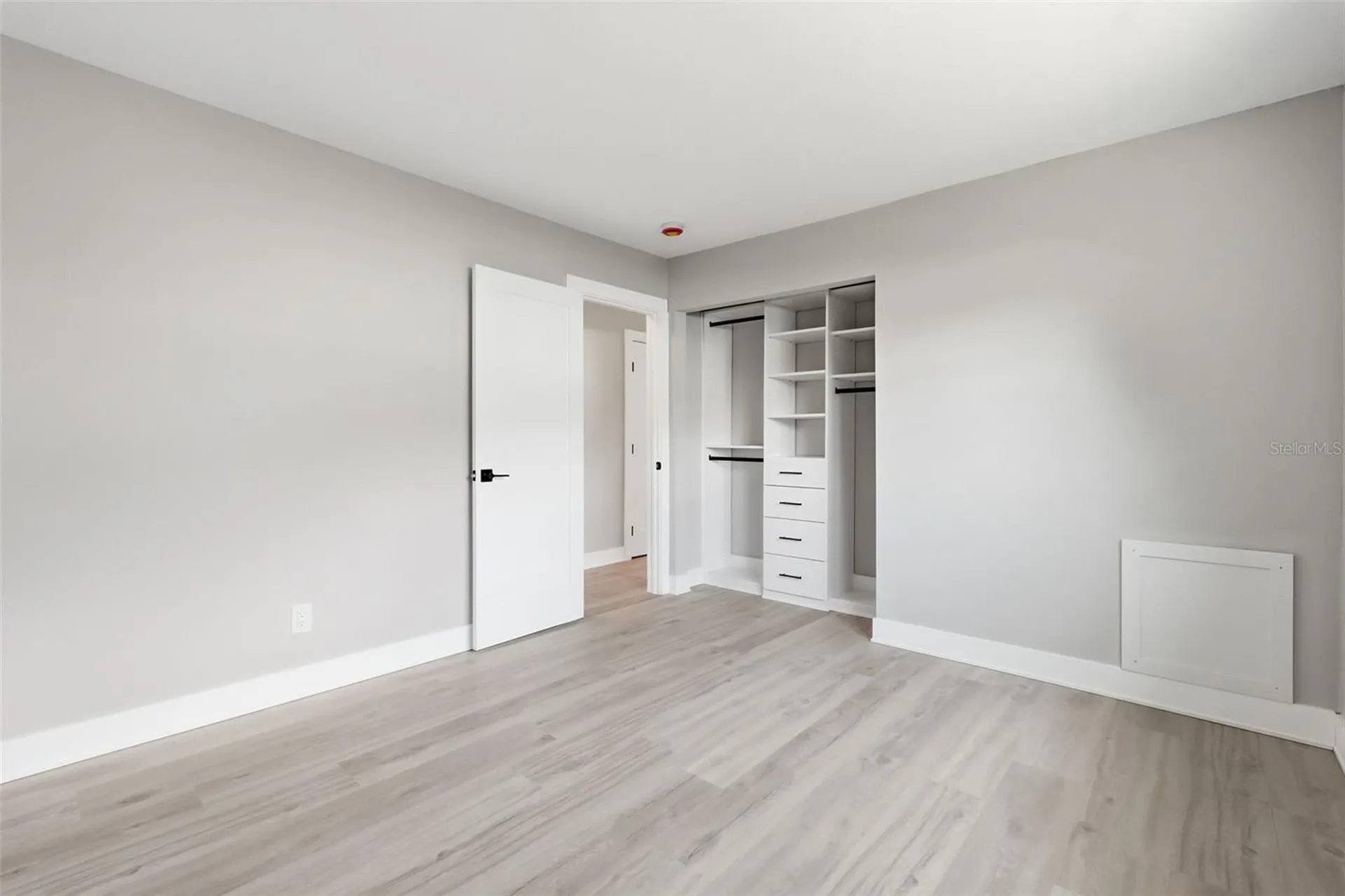 9278 78th Place Seminole FL 33777