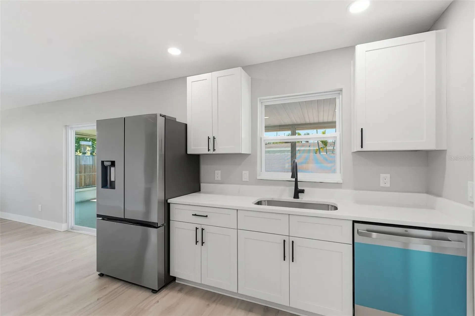 9278 78th Place Seminole FL 33777