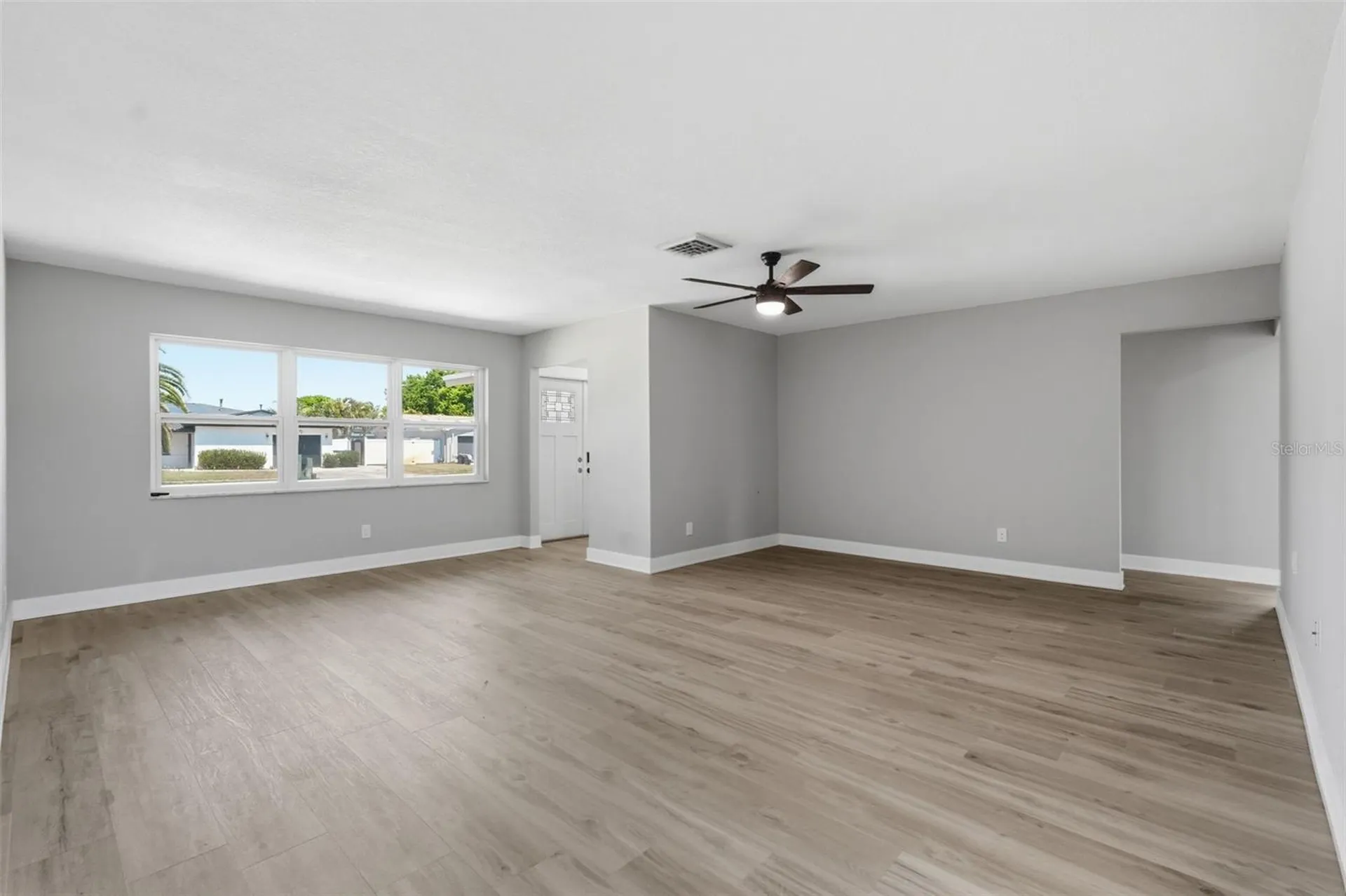 9278 78th Place Seminole FL 33777