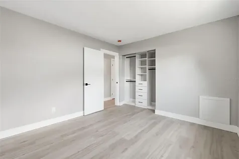 9278 78th Place Seminole FL 33777
